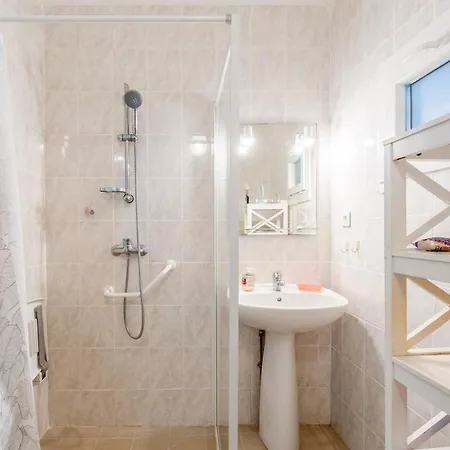 펜션 Chez Martha 앙뒤즈