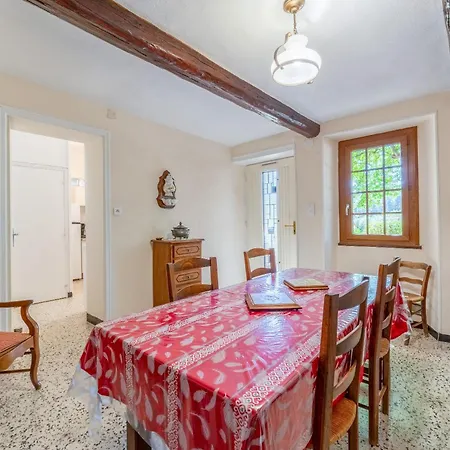 Chez Martha 펜션 *